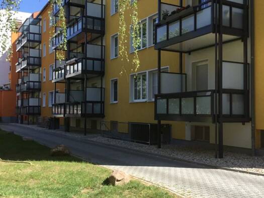 Wohnung zur Miete 650 € 3 Zimmer 76,5 m² 1. Geschoss frei ab 01.09.2026 Merseburger Straße 64 Lutherplatz Süd 06110