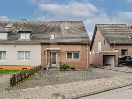 Doppelhaushälfte zum Kauf 249.000 € 5 Zimmer 92,9 m² 916 m² Grundstück Glessen Bergheim 50129