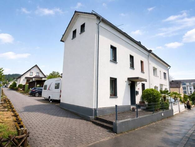 Doppelhaushälfte zum Kauf 499.000 € 8 Zimmer 161 m² 457 m² Grundstück Kaldauen Siegburg 53721