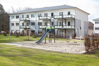 Wohnung zur Miete 1.413,75 € 4,5 Zimmer 113,1 m² 1. Geschoss frei ab 16.12.2024 Ernst-Thälmann-Platz 13a Elstal Wustermark 14641