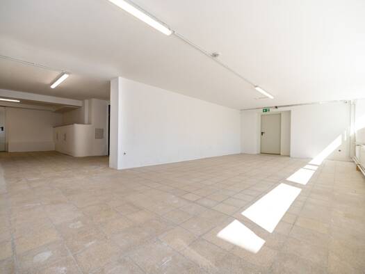 Bürofläche zur Miete 630 € 1 Zimmer 90 m² Bürofläche Villingen Villingen-Schwenningen 78048