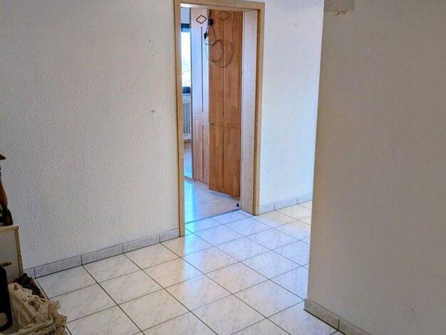 Wohnung zum Kauf provisionsfrei 215.000 € 3 Zimmer 90 m² Woogstr. 36 Neuhofen 67141