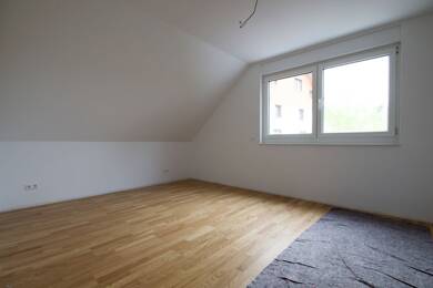 Wohnung zur Miete - Neubau 610 € 2,5 Zimmer 58 m² Dachgeschoss frei ab sofort Grafenhausen Grafenhausen 79865