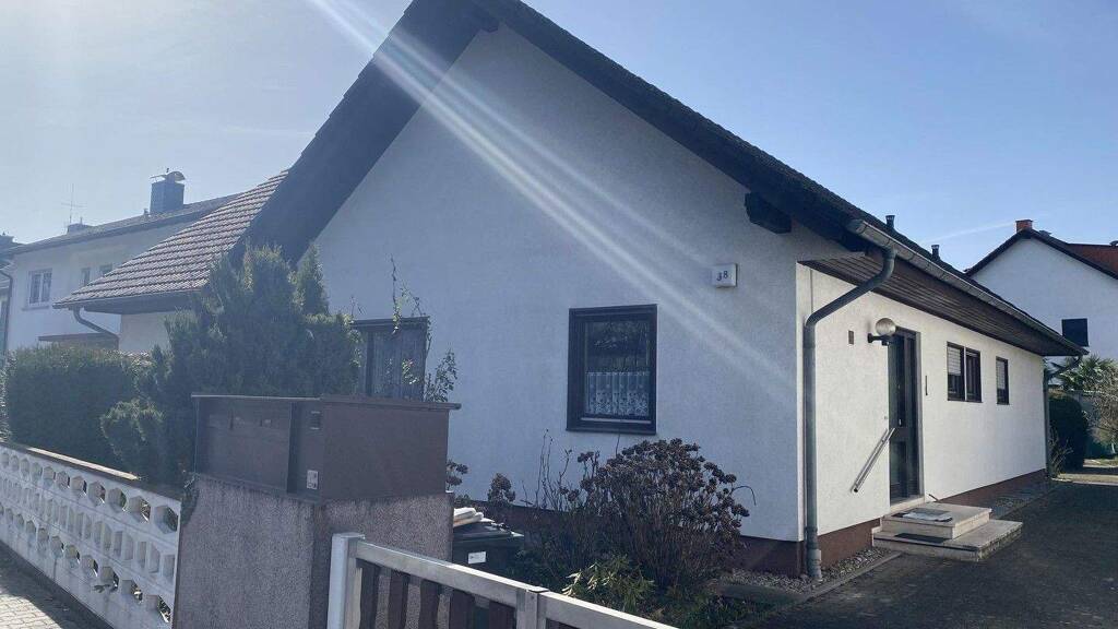 Einfamilienhaus zum Kauf provisionsfrei 625.000 € 5,5 Zimmer 130 m² 684 m² Grundstück Dietzenbach 63128