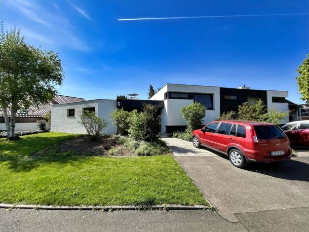 Doppelhaushälfte zum Kauf 295.000 € 4 Zimmer 115 m² 478 m² Grundstück Antweiler Mechernich 53894