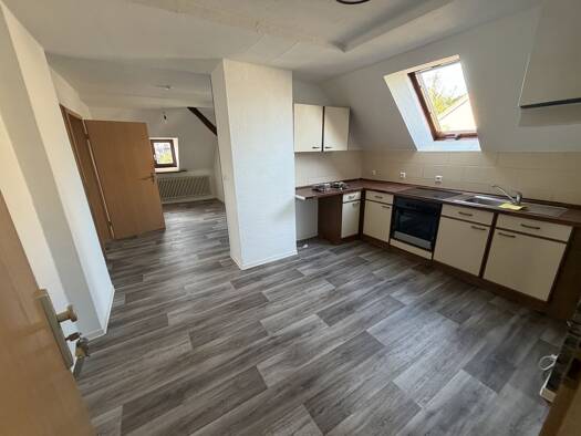 Wohnung zur Miete 320 € 2 Zimmer 70 m² Geschoss 3/3 frei ab sofort Zittau Zittau 02763