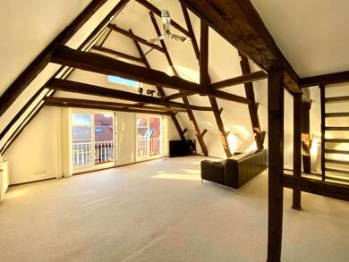 Wohnung zur Miete 1.200 € 2,5 Zimmer 111 m² Dachgeschoss, 3. Geschoss frei ab sofort Altstadt Lüneburg 21335