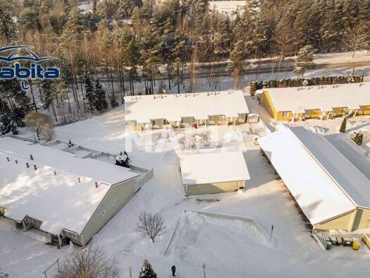 Reihenmittelhaus zum Kauf 164.900 € 3 Zimmer 79 m² 3.727 m² Grundstück Mäensyrjä 4 Kotka 48310