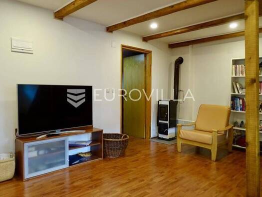 Haus zum Kauf 198.000 € 2 Zimmer 120 m² Delnice Delnice 51300
