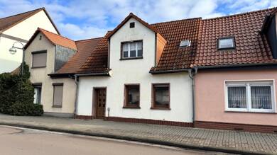 Reihenmittelhaus zum Kauf 50.000 € 7 Zimmer 86,5 m² 145 m² Grundstück Zörbig Zörbig 06780