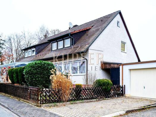 Doppelhaushälfte zum Kauf 435.000 € 4 Zimmer 103,3 m² 310,5 m² Grundstück Forchheim 91301