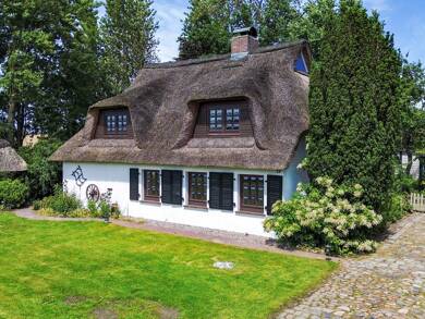 Haus zum Kauf 385.000 € 5 Zimmer 154 m² 939 m² Grundstück Neuenkirchen 25792