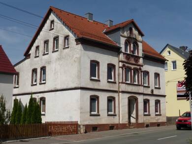 Wohnung zur Miete 240 € 2 Zimmer 38,8 m² 1. Geschoss Hohndorf 09394