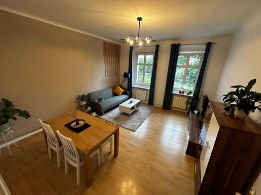Wohnung zur Miete 1.280 € 2,5 Zimmer 69 m² Geschoss 2/5 frei ab sofort Tempelhof Tempelhof-Schöneberg 12105
