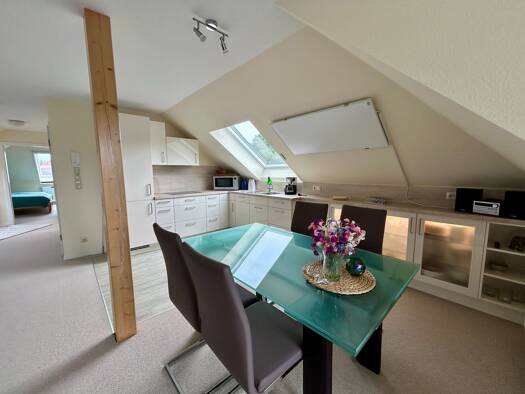 Wohnung zur Miete 570 € 2,5 Zimmer 58 m² Dachgeschoss Varel Varel 26316