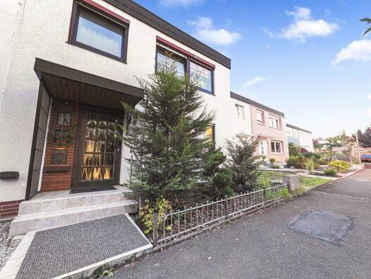 Reihenmittelhaus zum Kauf 289.000 € 4 Zimmer 106 m² 180 m² Grundstück Grüner Baum Bayreuth 95445