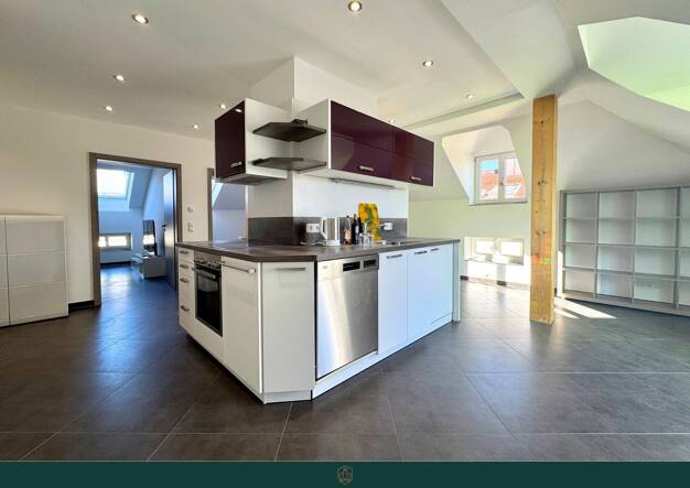 Wohnung zum Kauf 369.000 € 2 Zimmer 80 m² Dachgeschoss, 3. Geschoss Innenstadt - südl. der Bodmanstraße Kempten (Allgäu) 87435