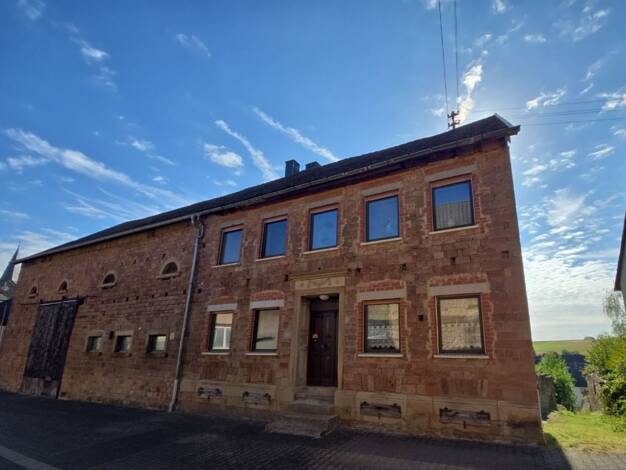 Einfamilienhaus zum Kauf 150.000 € 6 Zimmer 180 m² 635 m² Grundstück Hundsbach Hundsbach 55621