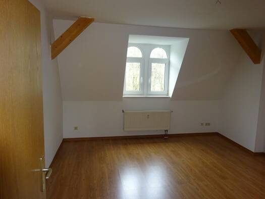 Mehrfamilienhaus zum Kauf als Kapitalanlage geeignet 149.000 € 265 m² 300 m² Grundstück Westend Plauen 08523