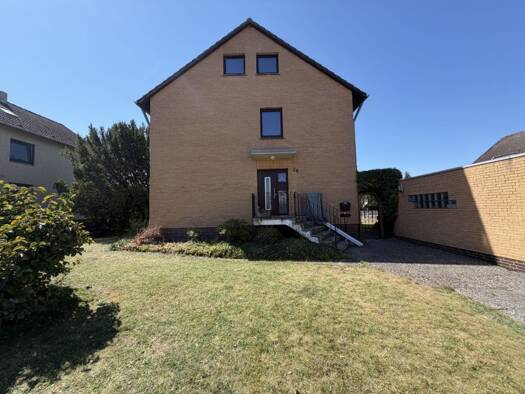 Wohnung zur Miete 700 € 3,5 Zimmer 770 m² Handorf Peine 31226