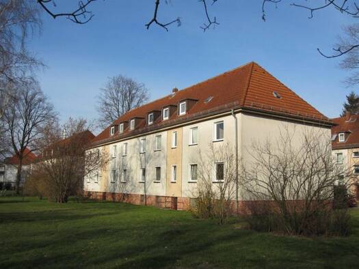 Studio zur Miete 264 € 1 Zimmer 37,7 m² frei ab 01.10.2026 Rudolf-Breitscheid-Str. 9 Seelze 30926