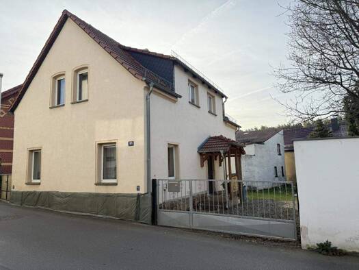 Einfamilienhaus zum Kauf 99.000 € 4 Zimmer 100,5 m² 391 m² Grundstück Frankenthal Gera 07548