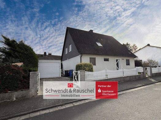Haus zum Kauf 575.000 € 6 Zimmer 170,4 m² 757 m² Grundstück frei ab 01.01.2026 Ober-Rosbach Rosbach 61191