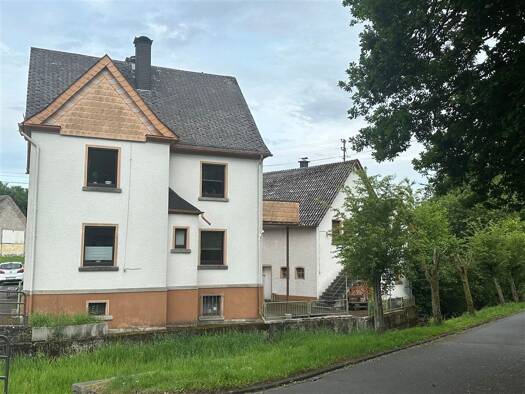 Einfamilienhaus zum Kauf 165.000 € 8 Zimmer 160 m² 328 m² Grundstück frei ab sofort Freilingen , Westerw 56244