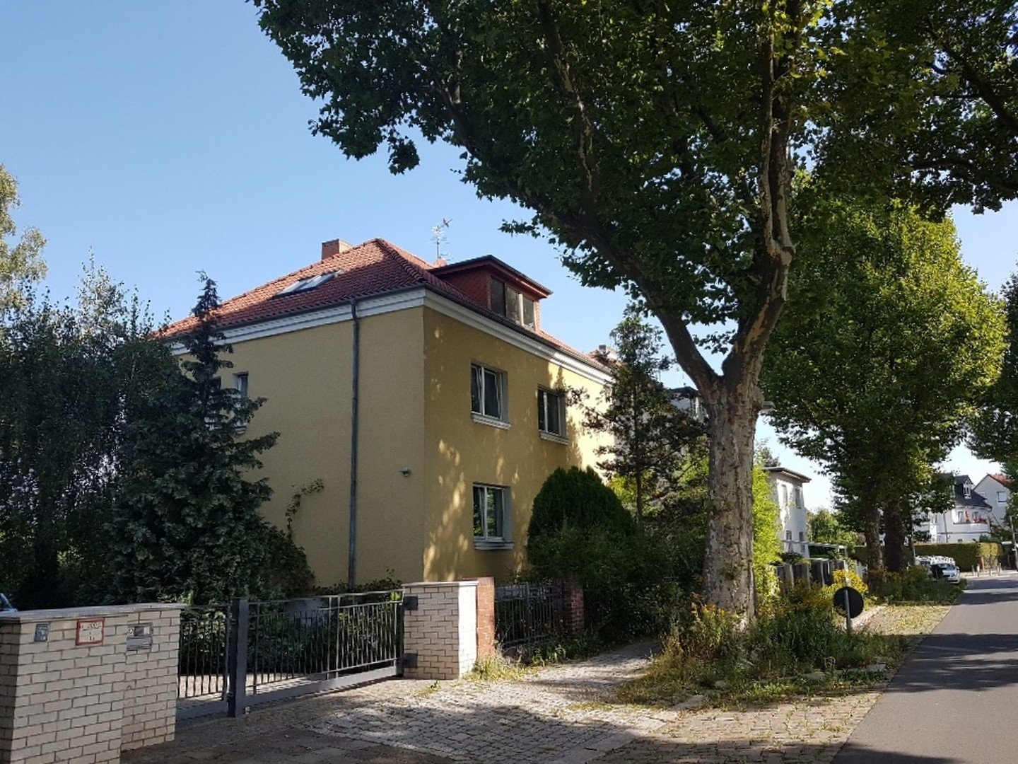 Villa zum Kauf provisionsfrei 1.300.000 € 9 Zimmer 230 m²<br/>Wohnfläche 875 m²<br/>Grundstück Niederschönhausen Berlin 13156