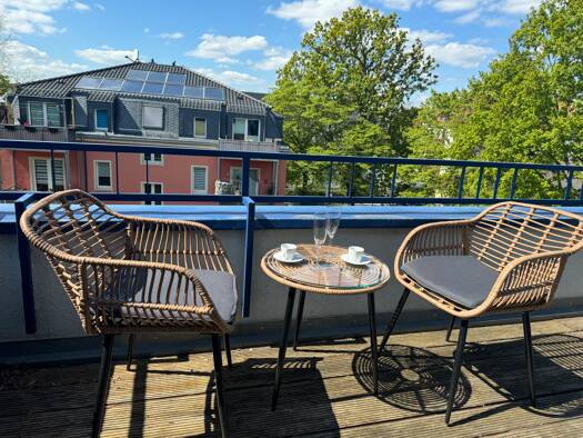 Wohnung zur Miete 1.170 € 2 Zimmer 62 m² Geschoss 3/3 Tolkewitz/Seidnitz-Nord Ortsamtsbereich Blasewitz 01279