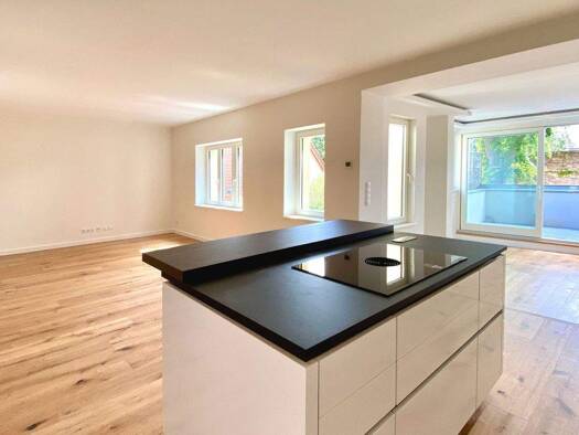 Wohnung zur Miete 1.800 € 2 Zimmer 90 m² Babelsberg Nord 14482