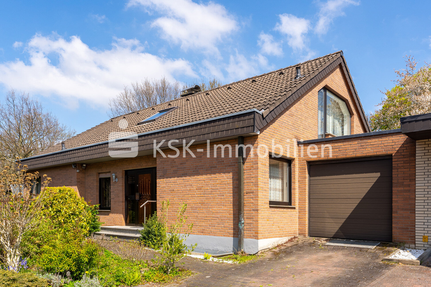 Einfamilienhaus zum Kauf 530.000 € 5 Zimmer 213 m²<br/>Wohnfläche 529 m²<br/>Grundstück Bergheim Bergheim 50126