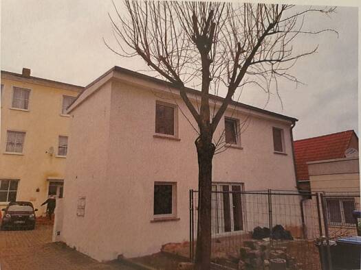Haus zum Kauf 570.000 € 558,3 m² 707 m² Grundstück Rathenow Rathenow 14712