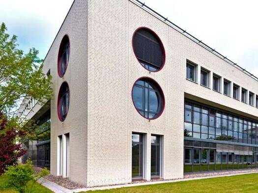 Bürogebäude zur Miete provisionsfrei 7,50 € 300 m² Bürofläche teilbar ab 100 m² Triftweg 21 Birkenwerder 16547