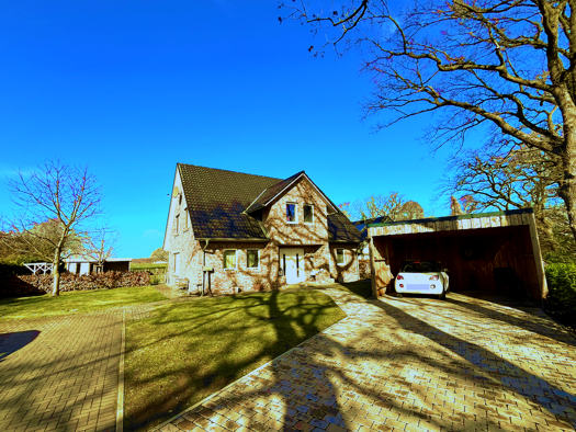 Einfamilienhaus zum Kauf 649.000 € 6 Zimmer 178 m² 1.104 m² Grundstück frei ab 01.06.2026 Eyendorf 21376