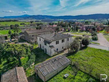 Doppelhaushälfte zum Kauf 279.000 € 7 Zimmer 200 m² 1.800 m² Grundstück frei ab sofort Buonconvento 53022