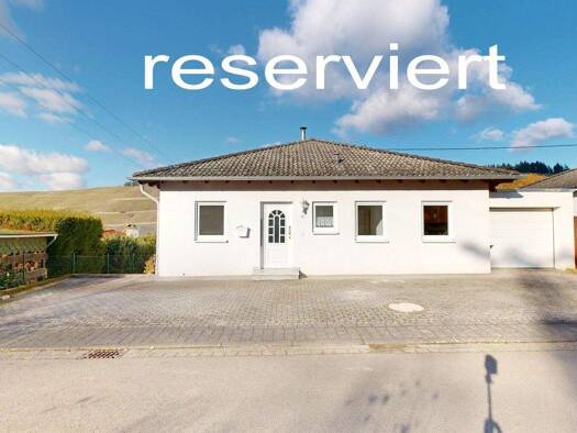 Bungalow zum Kauf 269.000 € 4 Zimmer 97 m² 471 m² Grundstück Dusemonder Straße 61 Brauneberg 54472