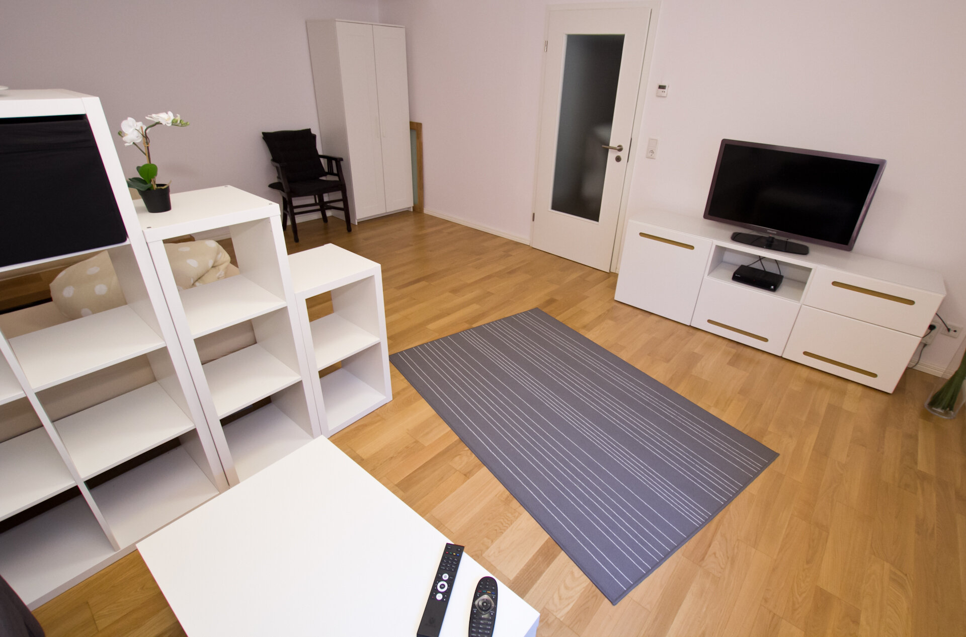 Wohnung zur Miete Wohnen auf Zeit 1.000 € 1,5 Zimmer 50 m²<br/>Wohnfläche 01.02.2025<br/>Verfügbarkeit Heerdt Düsseldorf 40549