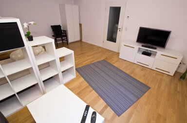 Wohnung zur Miete Wohnen auf Zeit 1.000 € 1,5 Zimmer 50 m² frei ab 01.02.2025 Heerdt Düsseldorf 40549