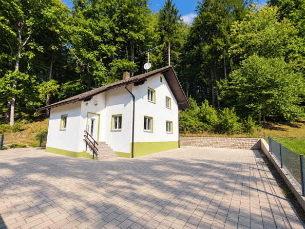 Einfamilienhaus zum Kauf 299.500 € 5 Zimmer 130 m² 940 m² Grundstück Deggendorf Deggendorf 94469