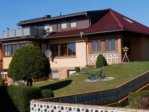 Mehrfamilienhaus zum Kauf 368.000 € 9 Zimmer 255 m² 1.090 m² Grundstück Seßlach 96145