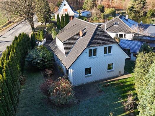 Einfamilienhaus zur Miete 1.900 € 5 Zimmer 155 m² 850 m² Grundstück frei ab 01.02.2026 Rosengartenstraße 7a Sieversen Rosengarten-Sieversen 21224
