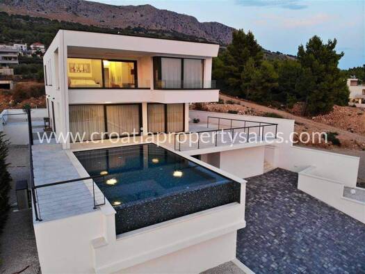 Haus zum Kauf 2.399.000 € 4 Zimmer 320 m² Split