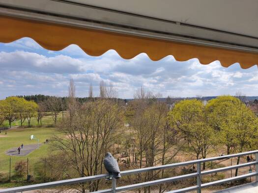 Wohnung zur Miete 790 € 2 Zimmer 62 m² Geschoss 4/7 frei ab 01.05.2026 Kulmbacher Straße 10 a Altenberg Oberasbach 90522