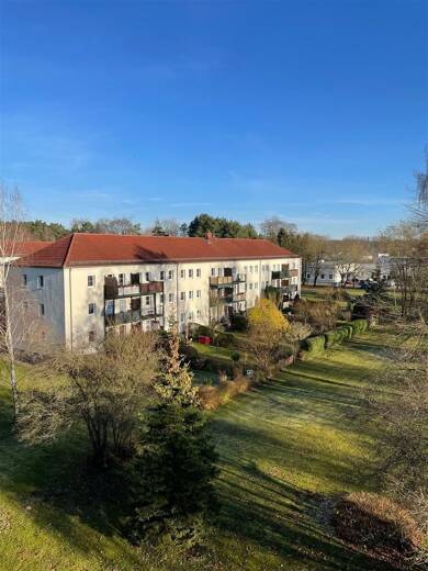 Studio zur Miete 770 € 5 Zimmer 104,7 m² frei ab sofort Stern Buchholz 7 Göhrener Tannen Schwerin 19061