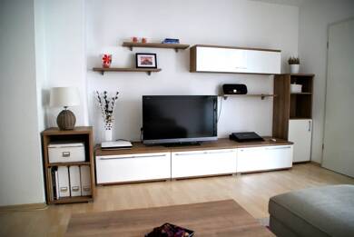 Wohnung zur Miete 625 € 2 Zimmer 60 m² Geschoss 2/4 frei ab sofort Weidedamm Bremen 28215