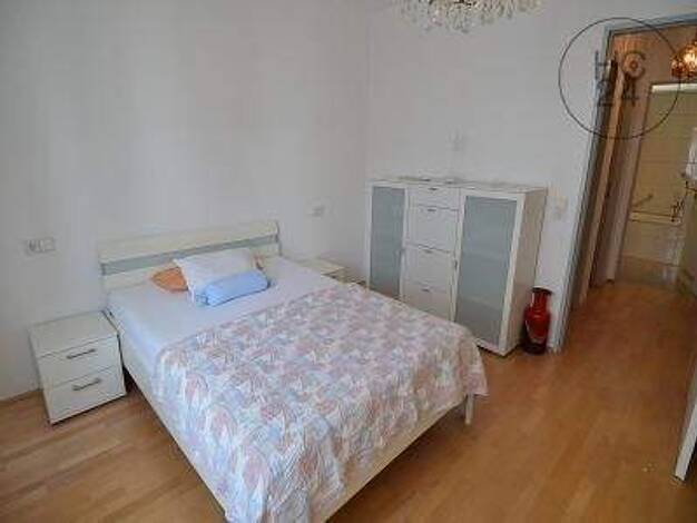Wohnung zur Miete auf Zeit 1.920 € 3 Zimmer 86 m² frei ab sofort Weststadt Ulm 89077