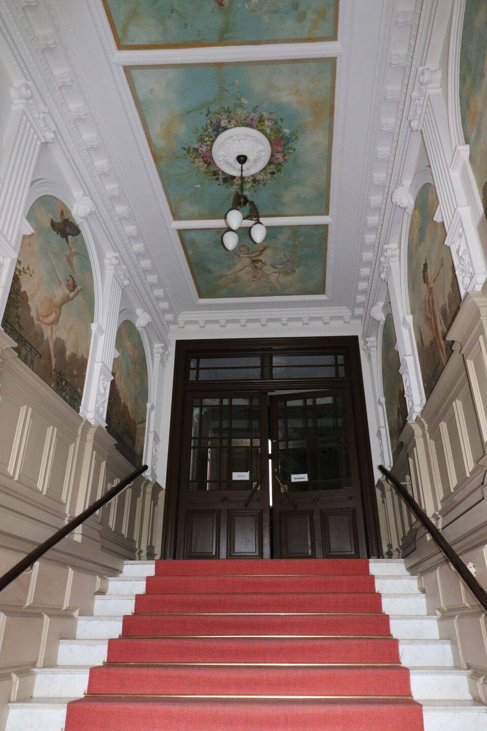 Property thumbnail 4