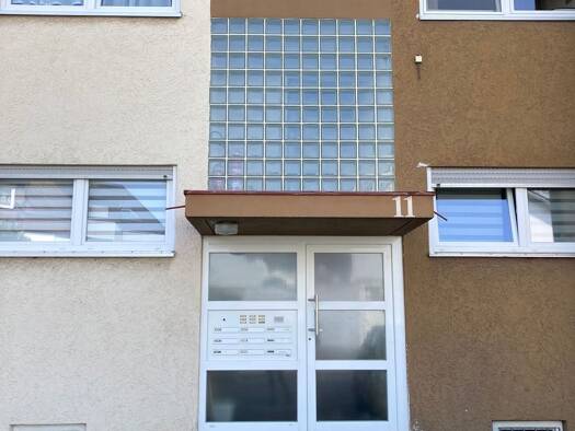 Wohnung zur Miete 1.100 € 3,5 Zimmer 74 m² Geschoss 1/1 frei ab 01.08.2026 Hochstetter Straße 11 Hemmingen 71282