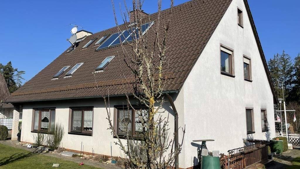 Mehrfamilienhaus zum Kauf 289.000 € 10 Zimmer 230 m² 732 m² Grundstück Burk 91596